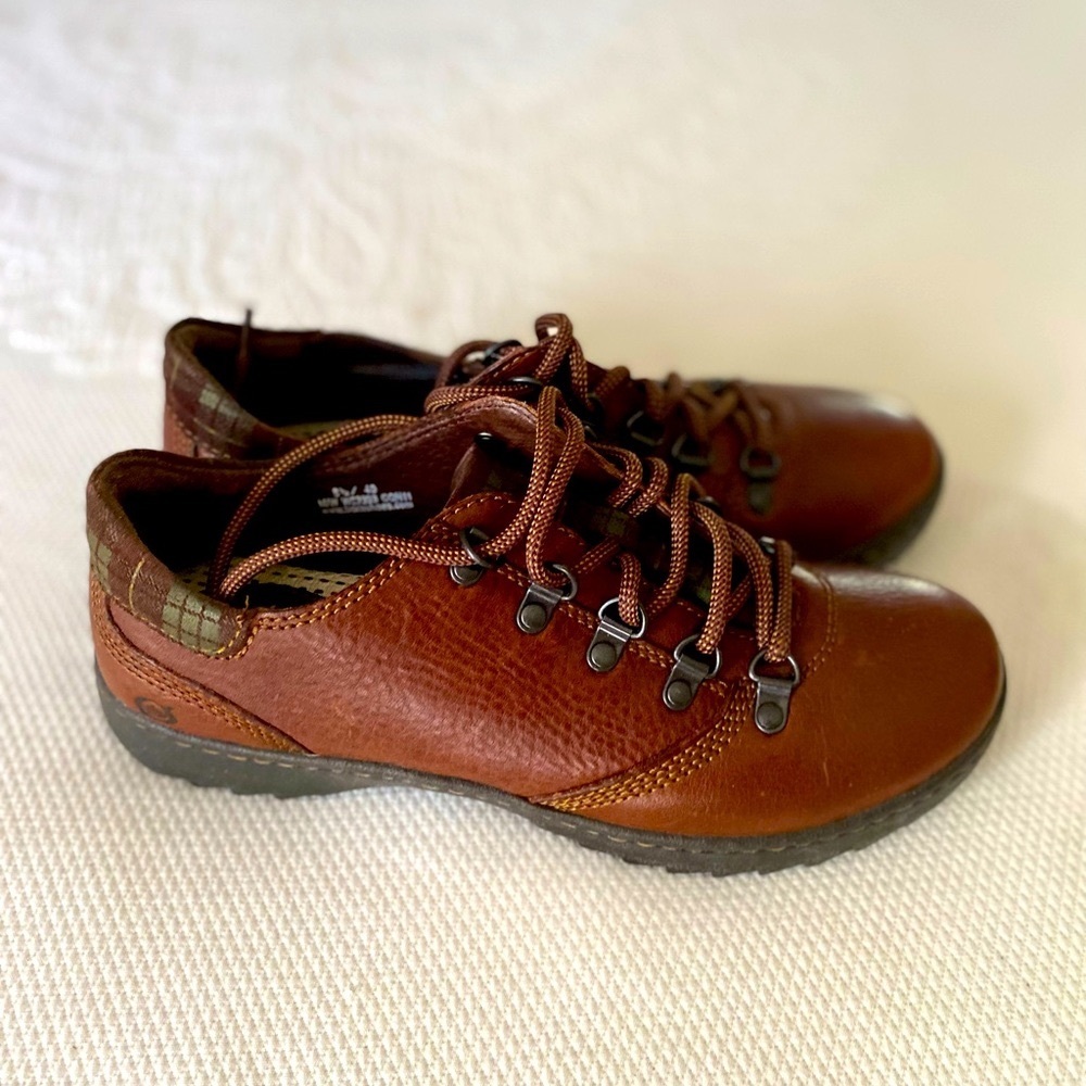 Born shoes EUC